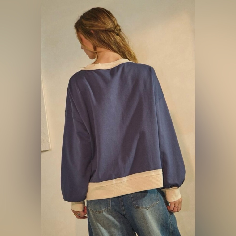 Oddi/women’s NWT LS Blue Heart Pattern Sweatshirt Size S - Picture 6 of 12